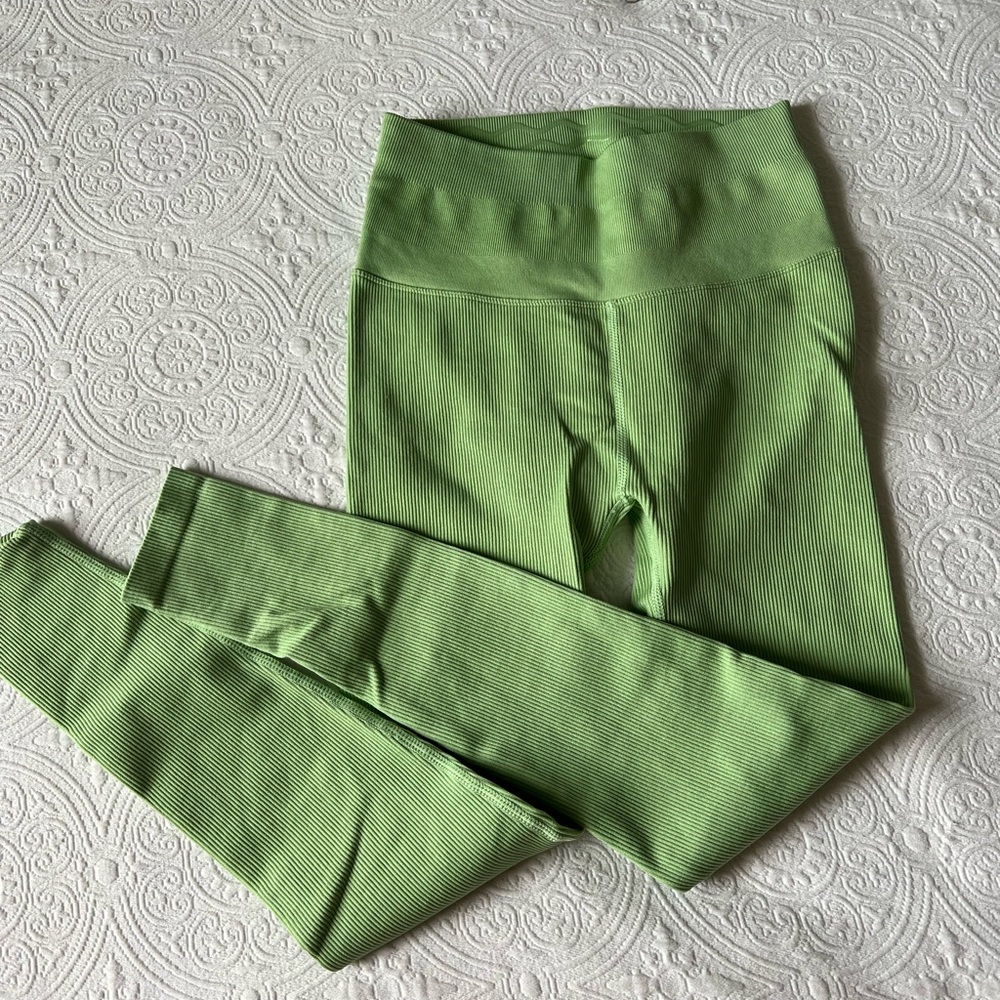 Spiritual Gangster Love Sculpting Green Leggings XS